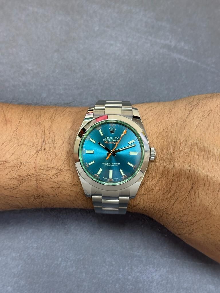 Rolex Milgauss Steel Blue Dial Green Crystal Mens 40mm Watch +Card '21 116400