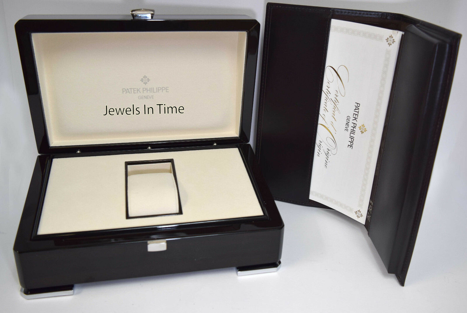 Patek Philippe Annual Calendar 18k RG Silver Sector Dial Box/Papers 5396R-001