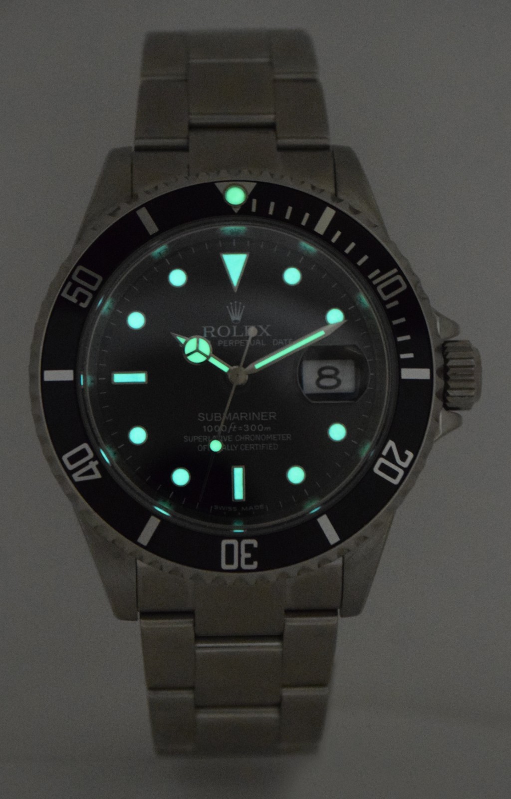 Rolex Submariner Date Steel Black Dial/Bezel Mens 40mm Watch '12+ 16610