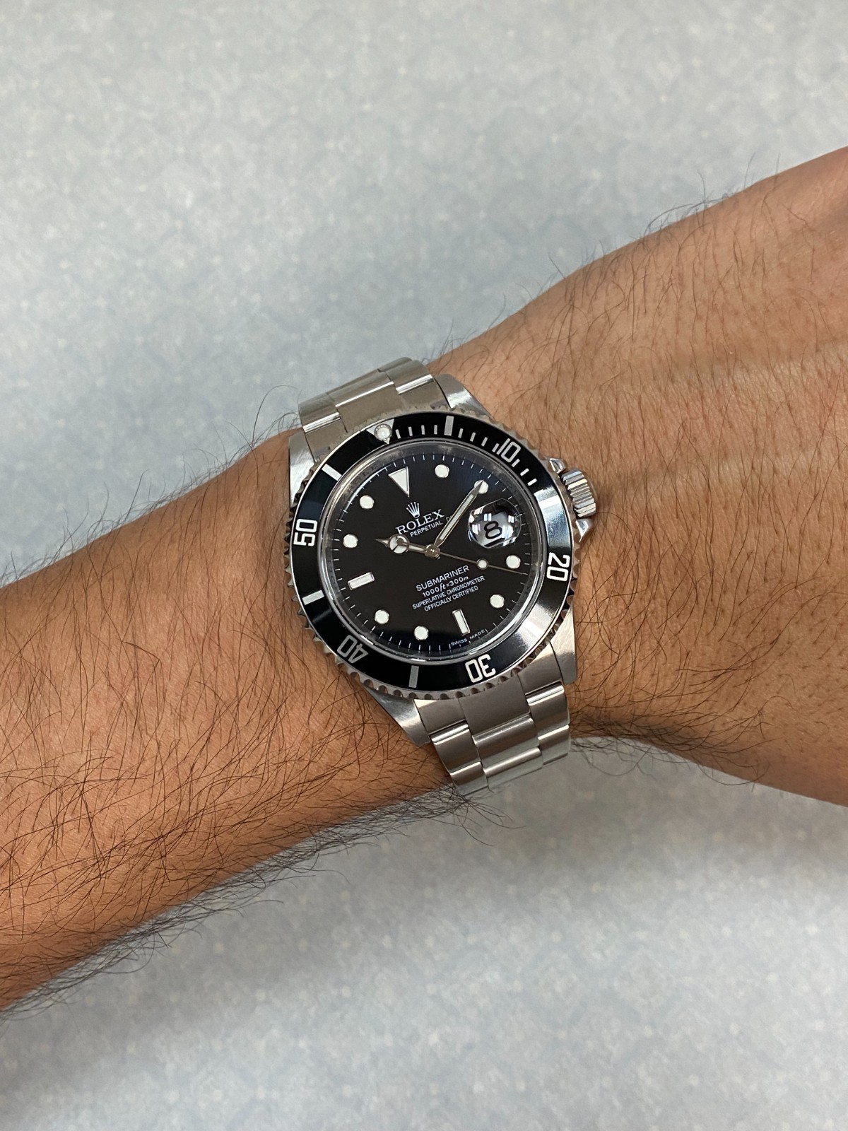 Rolex Submariner Date Steel Black Dial/Bezel Mens 40mm Watch '12+ 16610