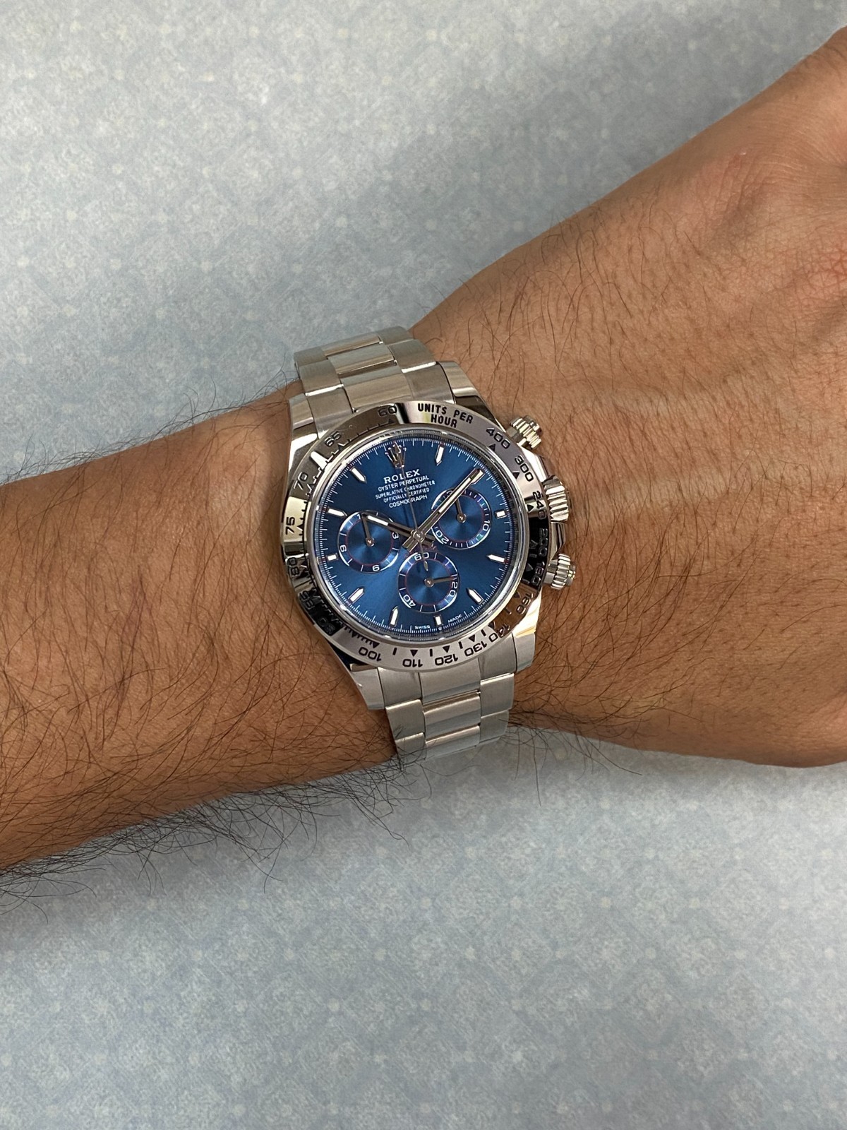 Rolex Daytona Chronograph 18k White Gold Blue Dial 40mm Watch B/P '25 126509