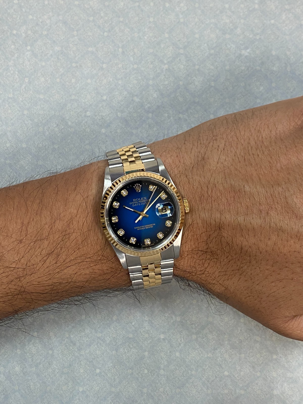 Rolex Datejust 18k Yellow Gold/Steel Blue Vignette Diamond 36mm Watch E 16233 Rolex Datejust 18k Yellow Gold/Steel Blue Vignette Diamond 36mm Watch E 16233