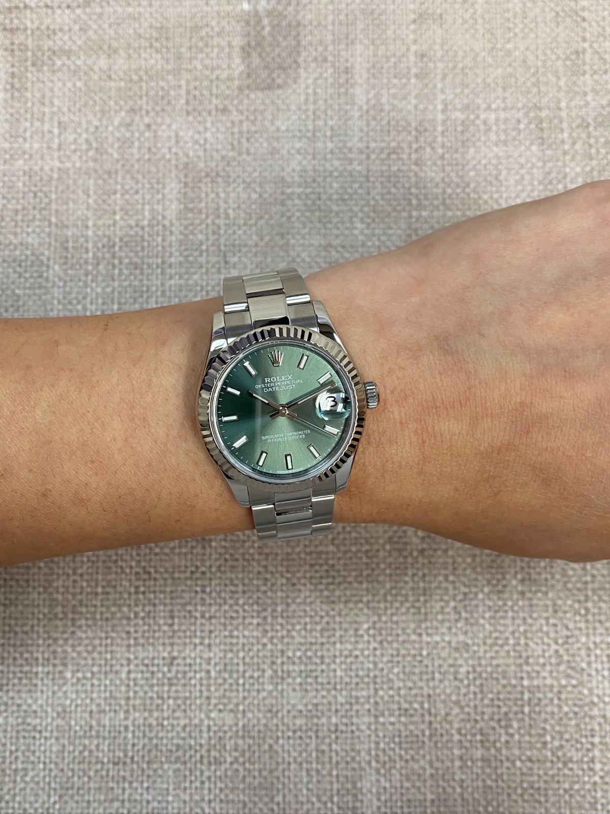 Rolex Datejust 31 Steel & 18k White Gold Bezel Green Dial Ladies Watch 278274