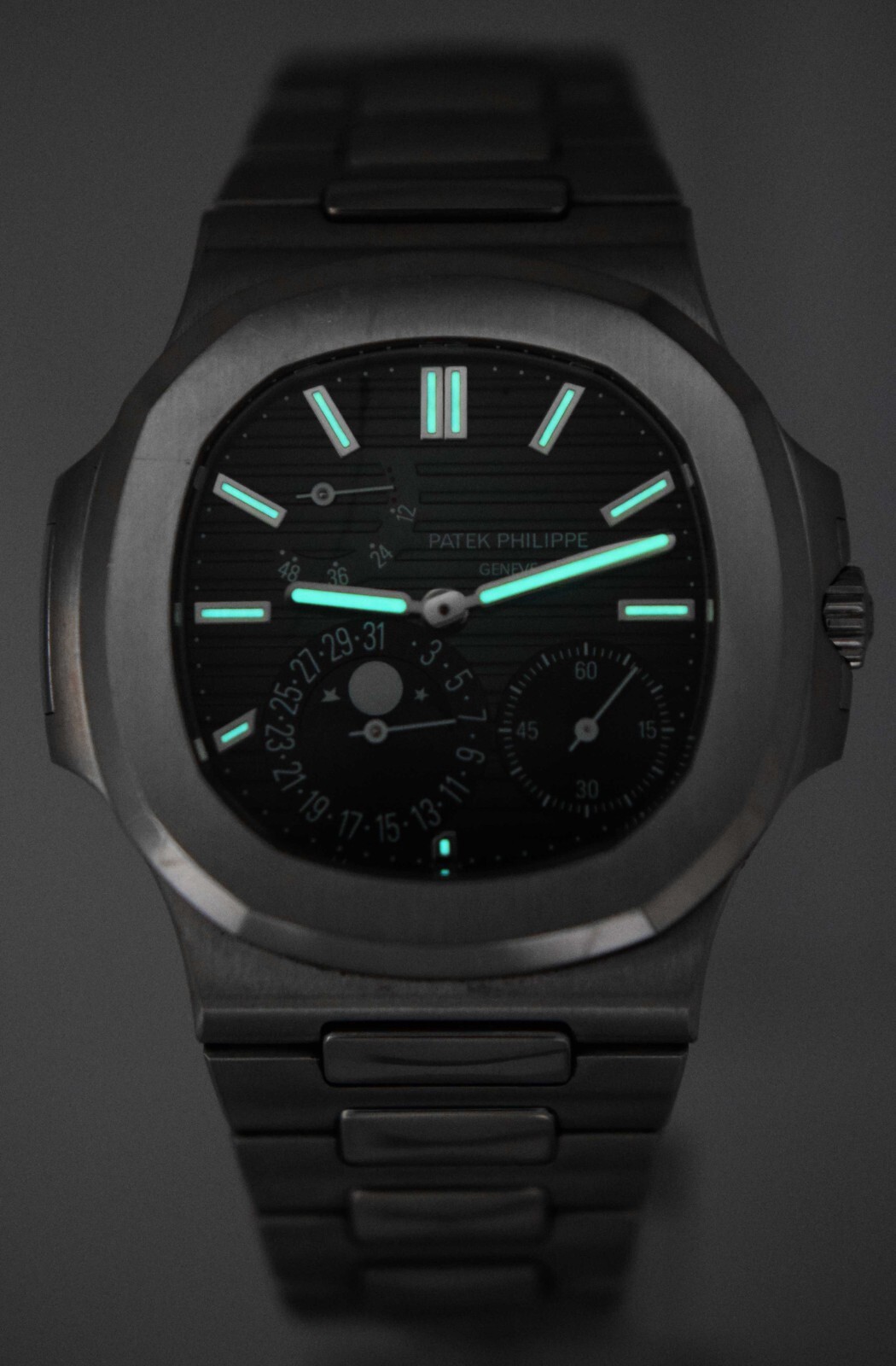 Patek Philippe Nautilus Complication S. Steel Blue DIal Watch B/P '14 5712/1A