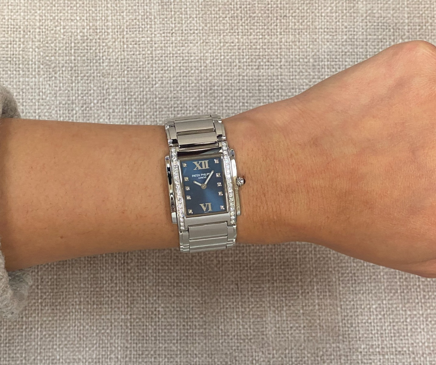 Patek Philippe Twenty~4 Steel & Diamond Blue Dial Ladies Watch 24 4910/10A