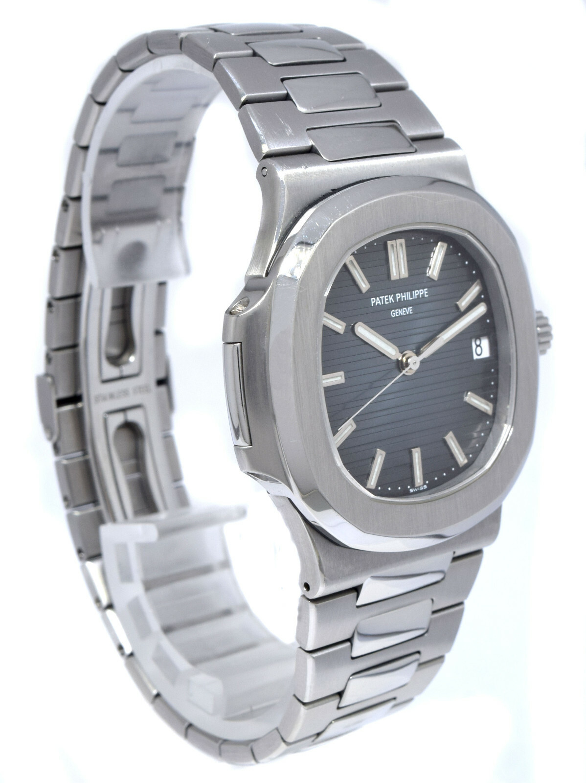 Patek Philippe Nautilus Stainless Steel Blue Dial Watch B/P '08 5711/1A-010