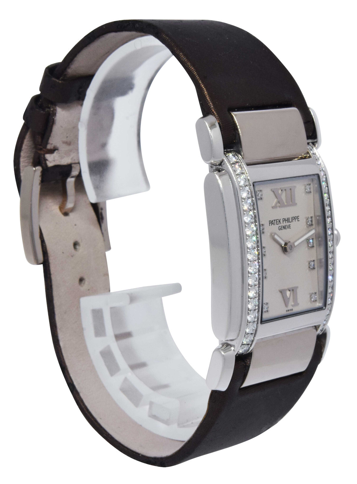 Patek Philippe Twenty~4 18k White Gold Diamond Ladies Watch 24 B/P '02 4920G-010