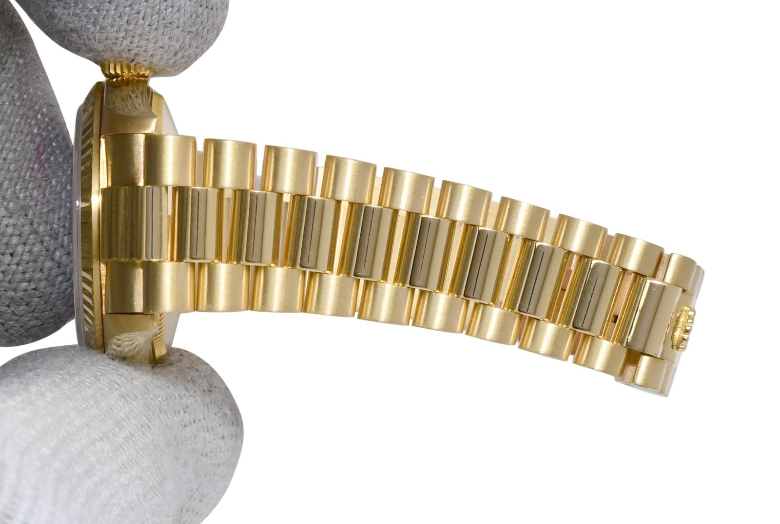 Rolex Oyster Perpetual President 18k Yellow Gold 31mm Watch +Papers L 67518