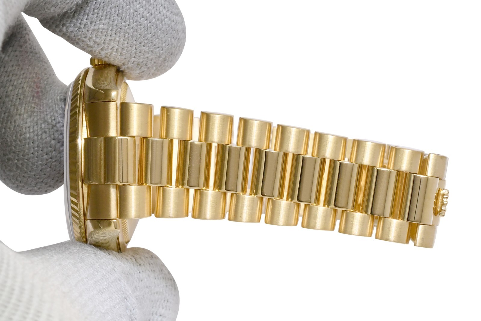 Rolex Day-Date President Yellow Gold Champagne Diamond Dial 36mm Watch Z 118238