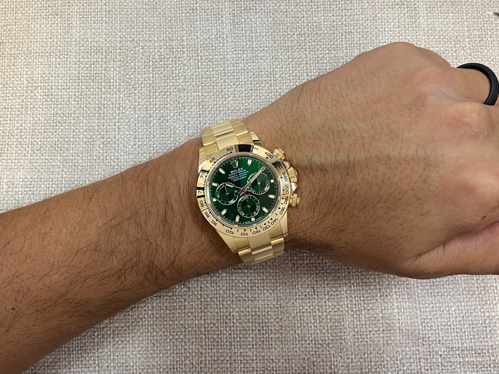 Rolex Daytona Chronograph Yellow Gold Green Dial 40mm Watch B/P '21 116508