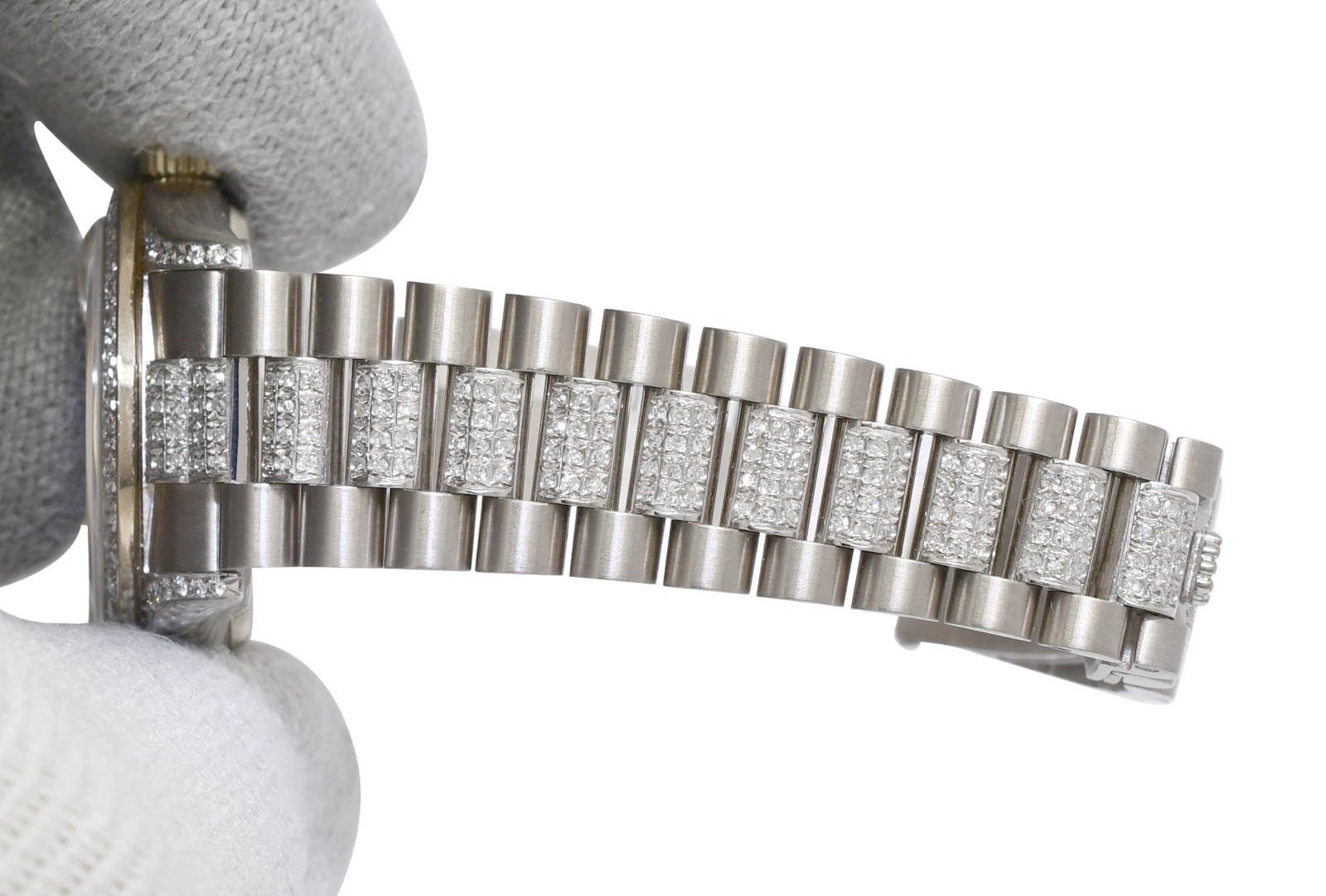 Rolex Datejust President 18k White Gold Pave Diamond & Sapphire 31mm Watch 68279 Rolex Datejust President 18k White Gold Pave Diamond & Sapphire 31mm Watch 68279