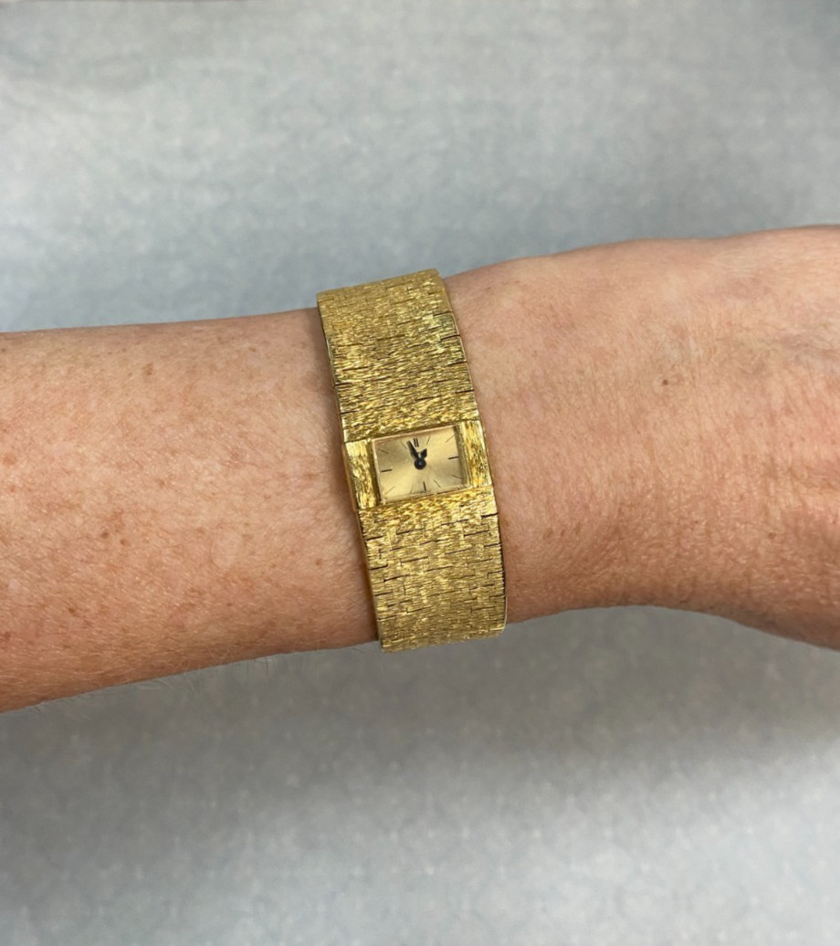 Piaget Vintage 18k Yellow Gold Ladies Dress Manual Watch 1272 A 6 Piaget Vintage 18k Yellow Gold Ladies Dress Manual Watch 1272 A 6